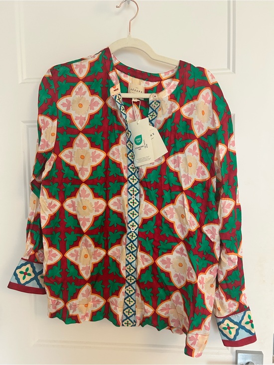 Sezane Tops - Sézane Floral Tile-Print Long Sleeve Blouse in Red & Green